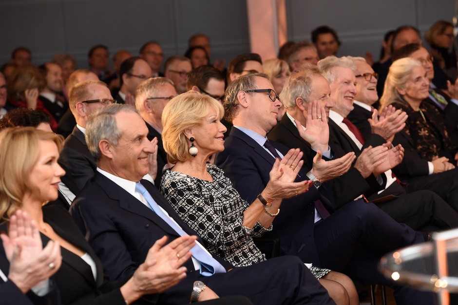 Arts Sponsorship Award - © Peter Himsel Arts Sponsorship Award - © Peter Himsel